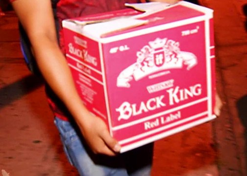 Guayaquil: Policía Nacional logra decomisar varios litros de licor adulterado