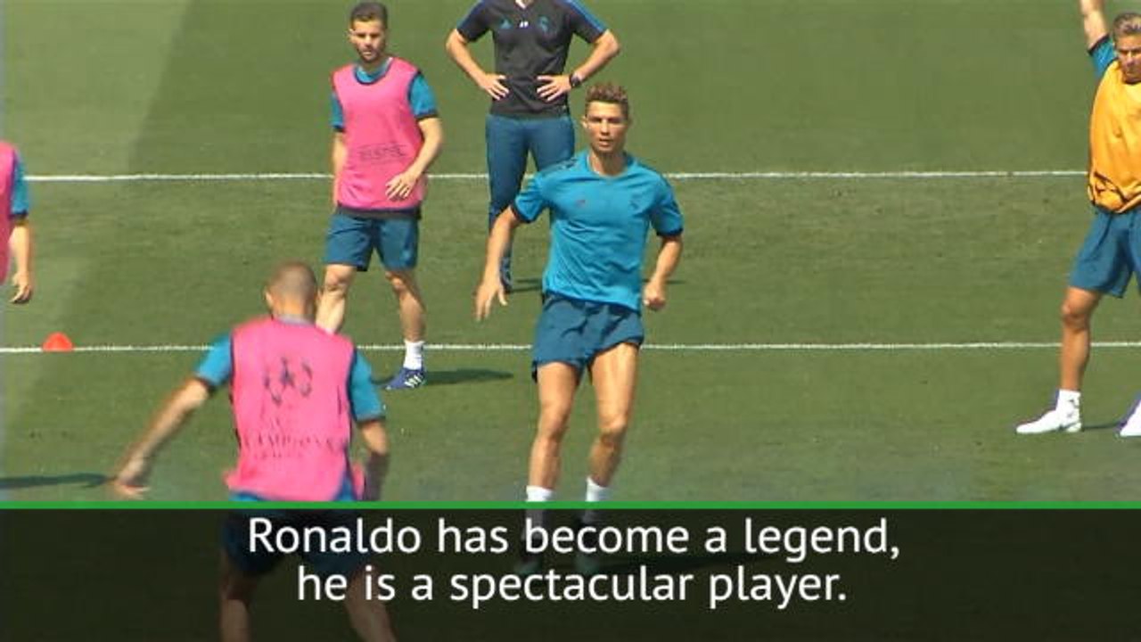 Nacho rates Ronaldo alongside Di Stefano