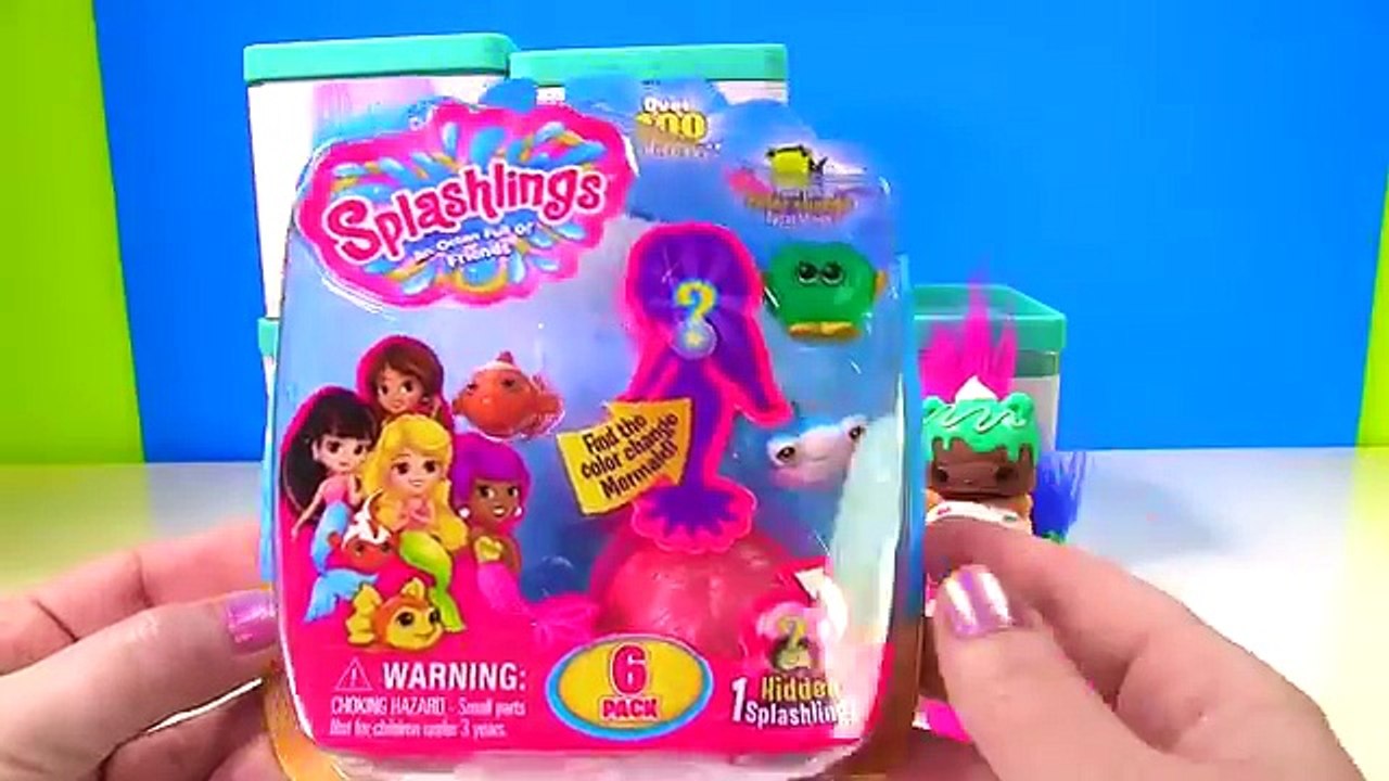 TROLLS and SMURFS GAME! Toy Surprise Boxes Disk Drop Game