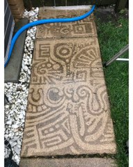 Il s'amuse à dessiner avec son karcher et le résultat est magique