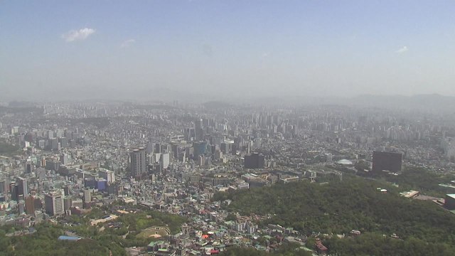 [날씨] 오늘 맑지만 황사...오후 스모그 더해져 / YTN