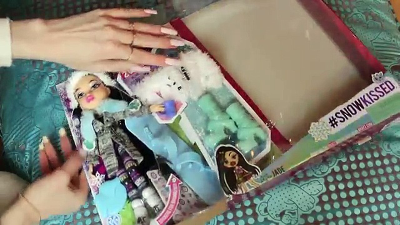 ❄ SNOW KISSED JADE ❄ Unboxing & Review! | TheBratzNerd