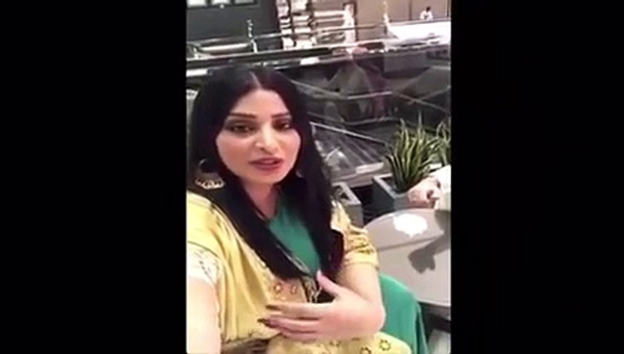 ريم عبدالله تشكر علي العلياني على اللقاء في برنامج مجموعة إنسان وهو يرد لوتعرفون كيف طلع هاللقاء