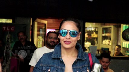 Kareena On Feminism, Sonam On Anand, Salman Supports Daisy, Aaradhya's Cute Gesture| Top 10 News