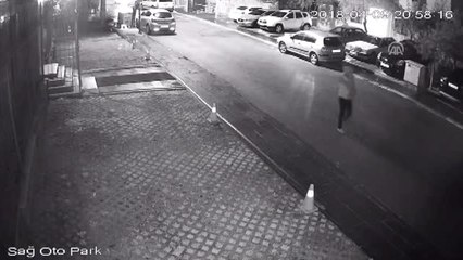 Önce Güvenlik Kameralarına Sonra Polise Yakalandı
