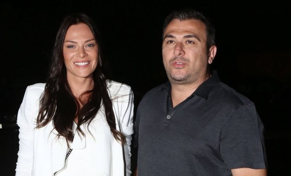 Ο Αντώνης Ρέμος επιβεβαίωσε ότι παντρεύεται την Υβόννη Μπόσνιακ το καλοκαίρι στη Μύκονο!