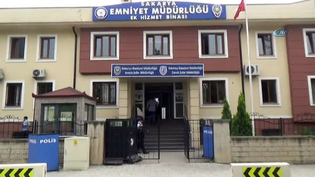 Çaldığı televizyonla kaçarken yakalandı