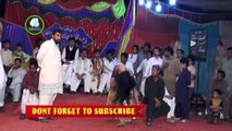 Pakistani Girl Sexy Mujra on Wedding | Latest Performance 2018....