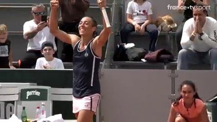 Roland-Garros : Schiavone trace sa route !