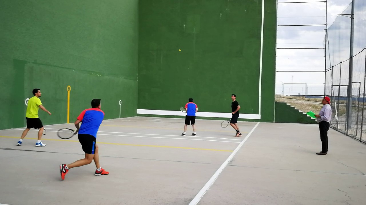 Frontenis open de Rivas 1ª fase grupo C 1º vs 2º ultimos tantos emocionantes set 2