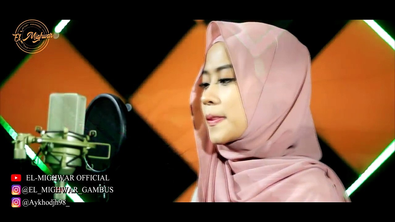 Sholu 'ala khoiril anam - Busyrolana cover by Ai Khodijah El-mighwar (lirik arab & terjemahan) - YouTube