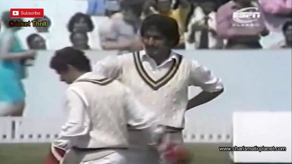 Sarfraz Nawaz Tremendous Catch of Doug Walters off Naseer Malik Bowling in 1975 World Cup