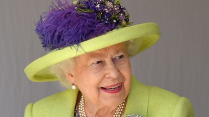 The Queen Is Forcing Meghan Markle To Take Six Months Of Duchess Lessons