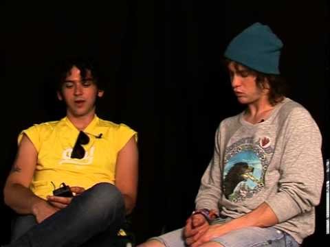 MGMT: We moeten voorzichtig zijn dat we geen zombies worden