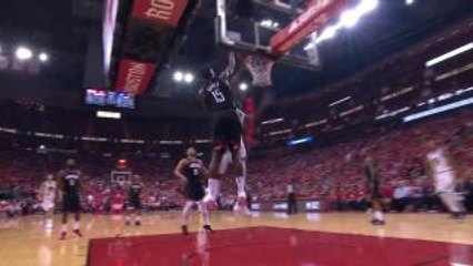 Capela Rejects Green