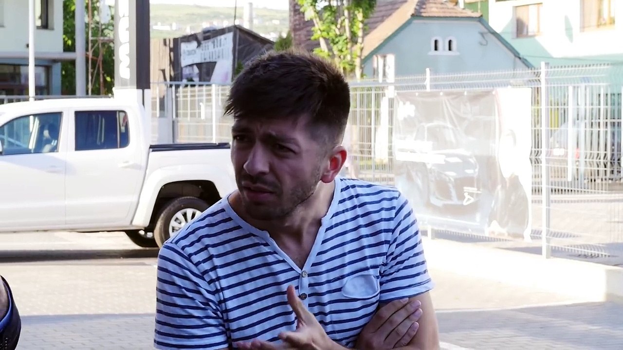 Când mergi cu iubita să îți cumperi mașină - MIRCEA BRAVO