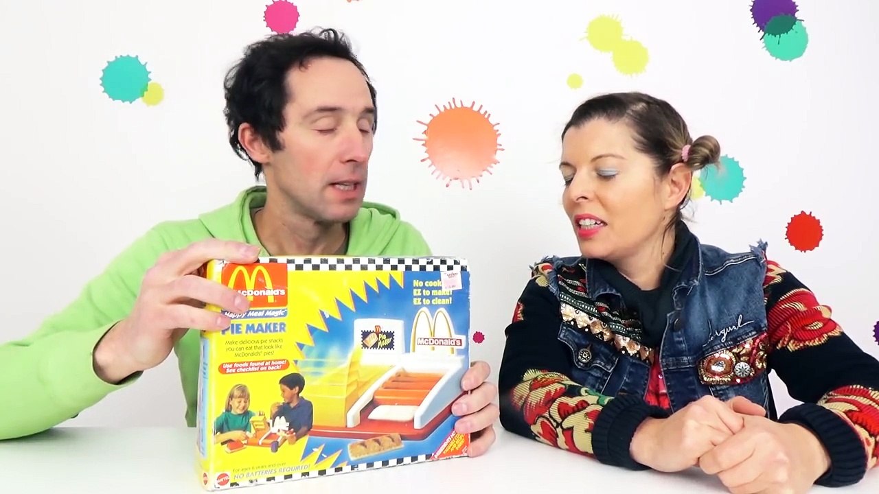 McDONALD'S PIE MAKER PLAYSET - On fait nos TARTES aux POMMES McDO Démo Jouets