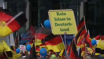 Germania, i nazionalisti dell'AfD in marcia contro la Merkel
