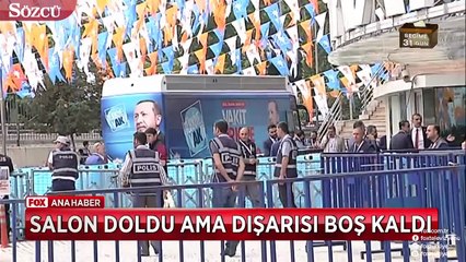 Télécharger la video: AKP toplantısında ilginç olay… Erdoğan bu kez kalabalığa seslenemedi