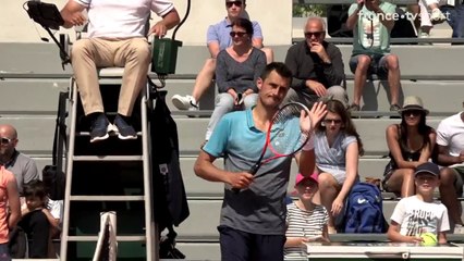 Roland-Garros : Tomic fait craquer Oliveira