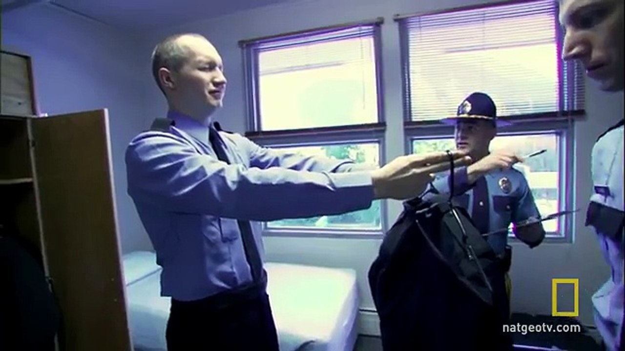 Alaska State Troopers S1 E4: Frontier Force