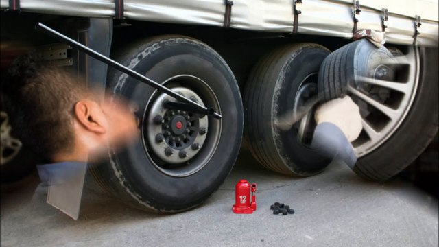 85 Towing - (864) 246-0227