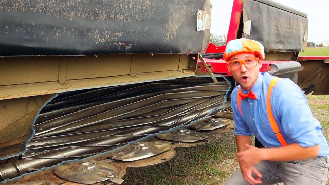 Tractor Videos for Children – Explore a Swather with Blippi This two minute Tooth Brushing