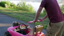 Um carro da barbie que se transformou num carro a sério!