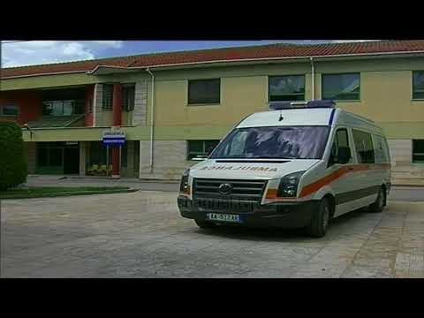 Vdes një javë pas operacionit; Familjarët akuzojnë mjekun- Top Channel Albania - News - Lajme