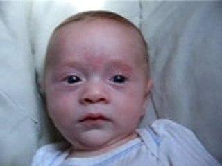 Kylian 3 mois et demi 055