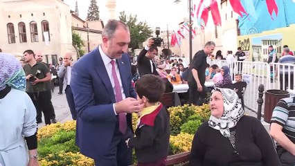 Bakan Gül: 'Türkiye, dünya ve Müslümanlar için dua ediyor' - GAZİANTEP