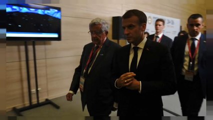 French and Russian businessmen strike deals at International Economic Forum