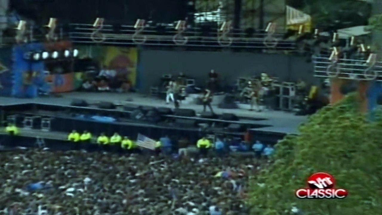 Robert Plant with Very Special Guest Jimmy Page - Wearing and Tearing  Knebworth 1990