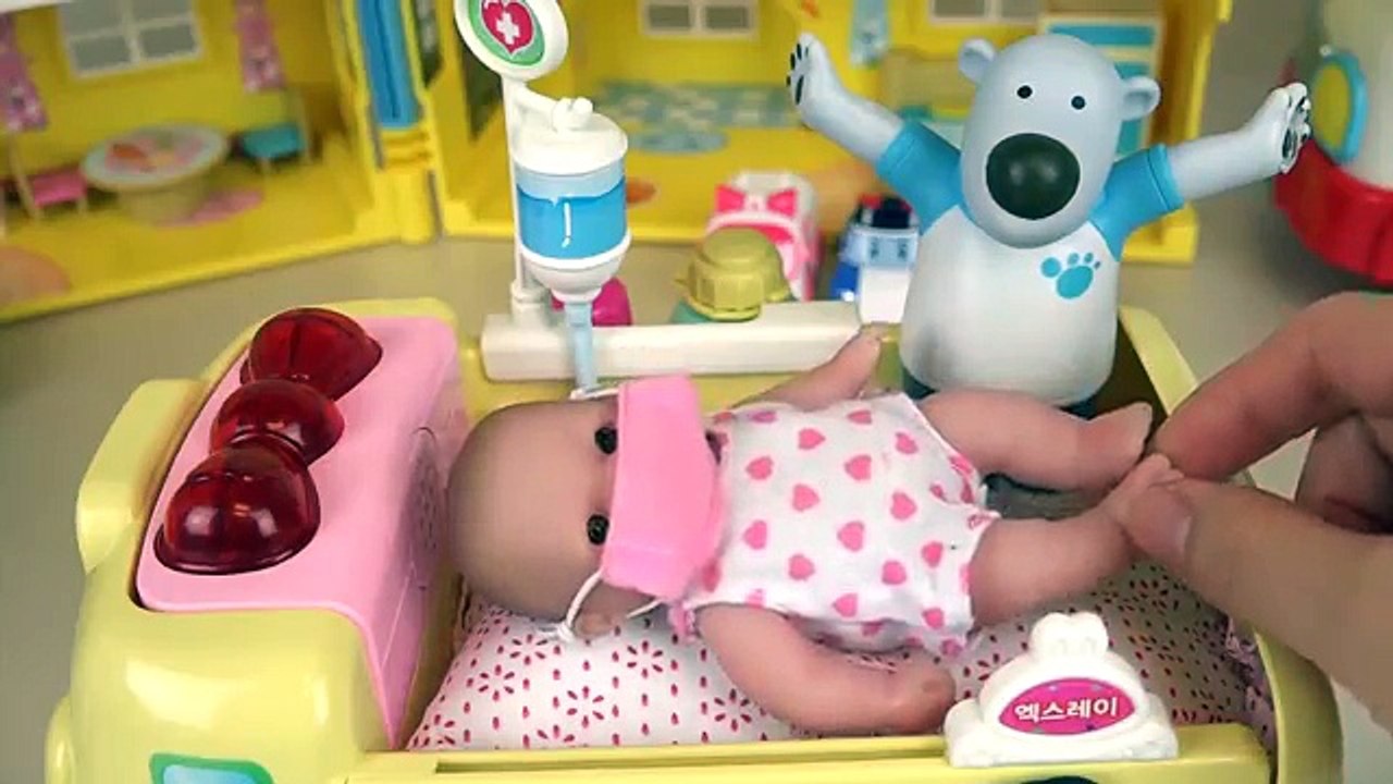 Baby doll hospital Doctor rabbit house toys