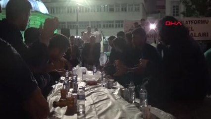 İzmir - Konak Meydanı'nda Boyozlu, Gevrekli Sahur