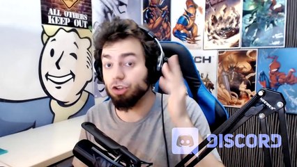 LOS VIDEOS MAS RANDOM DE INTERNET - Cyanide & Happiness Compilations 15 | ZellenDust