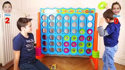 CHALLENGE PUISSANCE 4 GÉANT - Swan VS Néo - Giant Connect 4 - Mega 4 in line