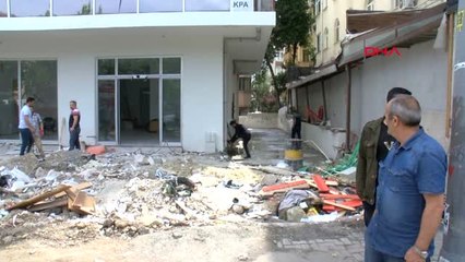 Bakırköy'de İnşaatta Asansör Düştü: 4 Yaralı