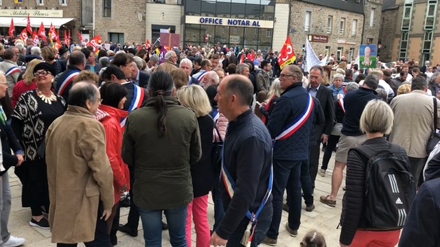 Fermeture de la maternité de Guingamp : l’appel à la mobilisation entendu