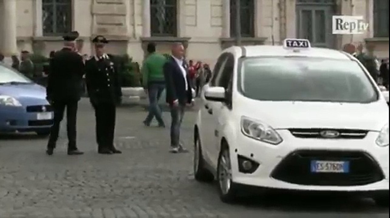 Newly elected #Italian Prime Minister #GiuseppeConte is winning hearts online after he arrived in a taxi