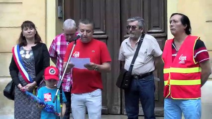 Mobilisation sur le Cours Landrivon, à Port-de-Bouc.