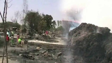 बीवी से हुआ झगड़ा तो गुस्साए पति ने पूरे गांव को लगा दी आग!