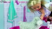 Видео для девочек: Кукла Эмили купает пёсика Снежка, Evi washes her Dog. Видео для детей