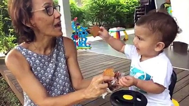 Vaimiti Michel Bourez nous dévoile son intimité qu’elle partage avec ses fils Kaoriki et Nikaea. Séquence fun et tendresse assurée ! #mamanjetaime #fêtede