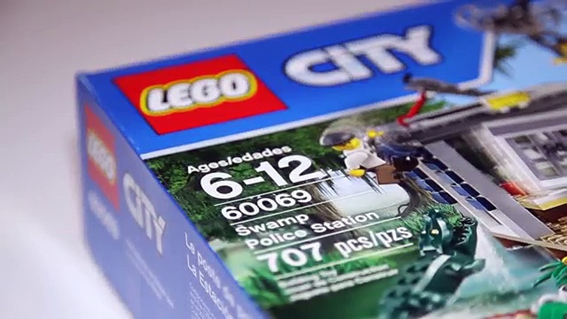 Lego City 60069 Swamp Police Station Speed Build Review - video Dailymotion