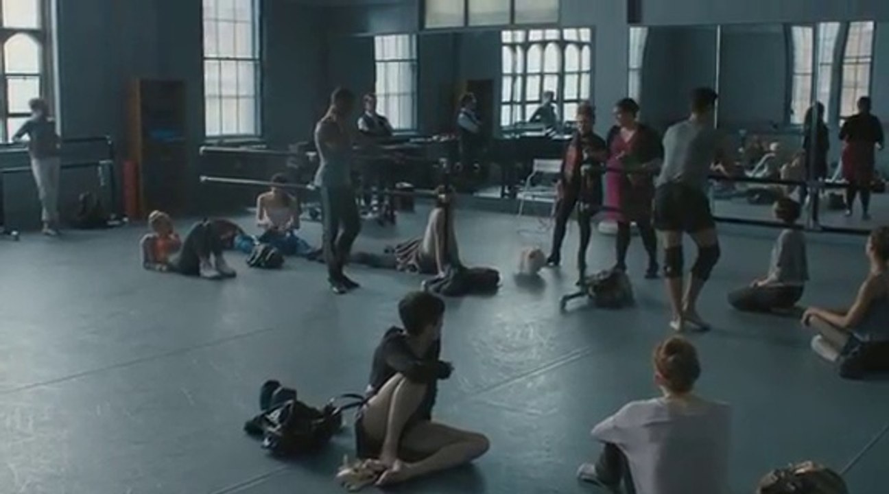 Flesh and Bone S01E06