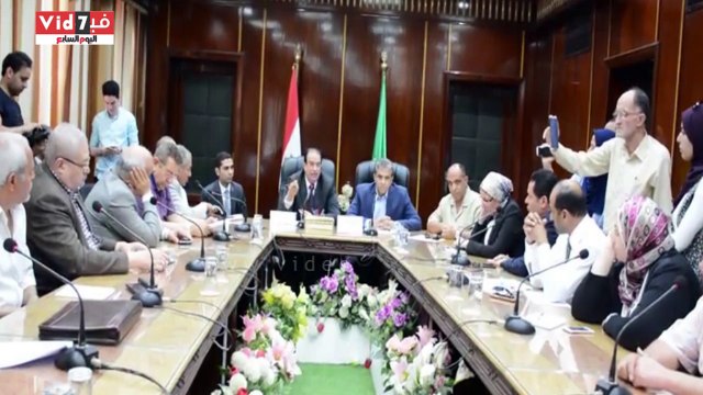 وزير البيئة: الاتفاق على تركيب معمل متنقل وجهاز رصد آخر لمصنع سماد طلخا