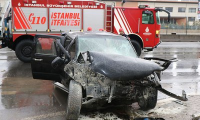 E-5’te feci kaza: 1 ağır yaralı