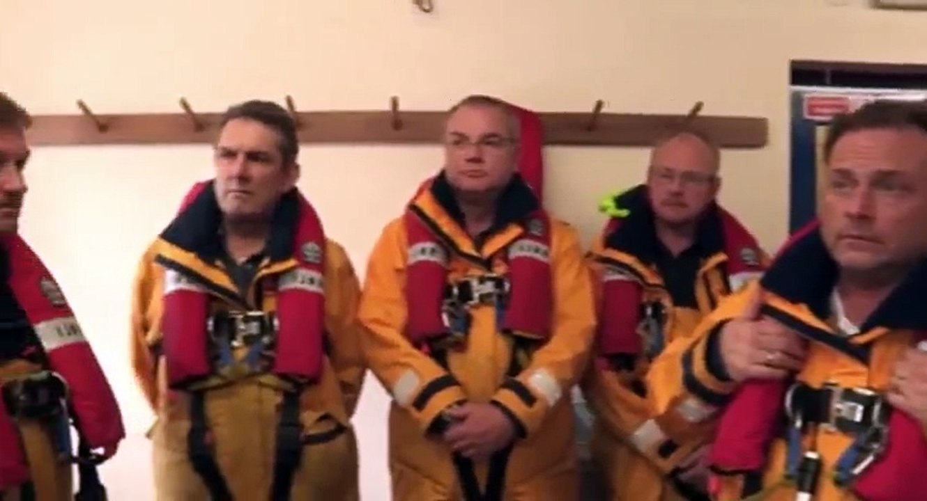 A Very British Road Trip With John Thompson and Simon Day S01  E01 Cornwall - Part 01