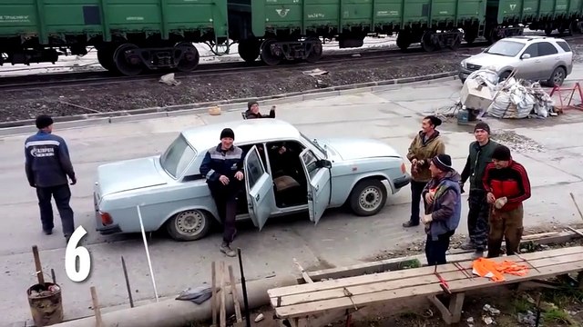 Nuk do ta besoni sa vetë dalin nga kjo veturë